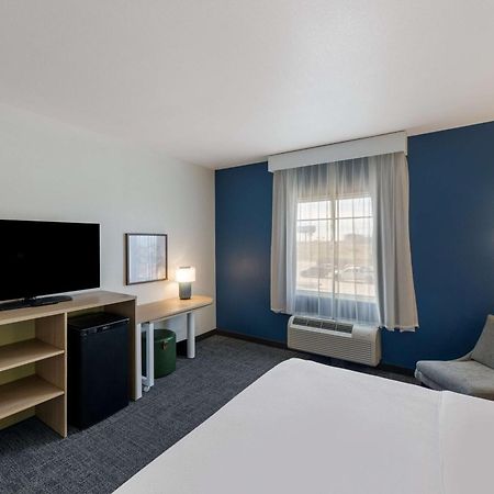 Spark By Hilton Midland South Εξωτερικό φωτογραφία
