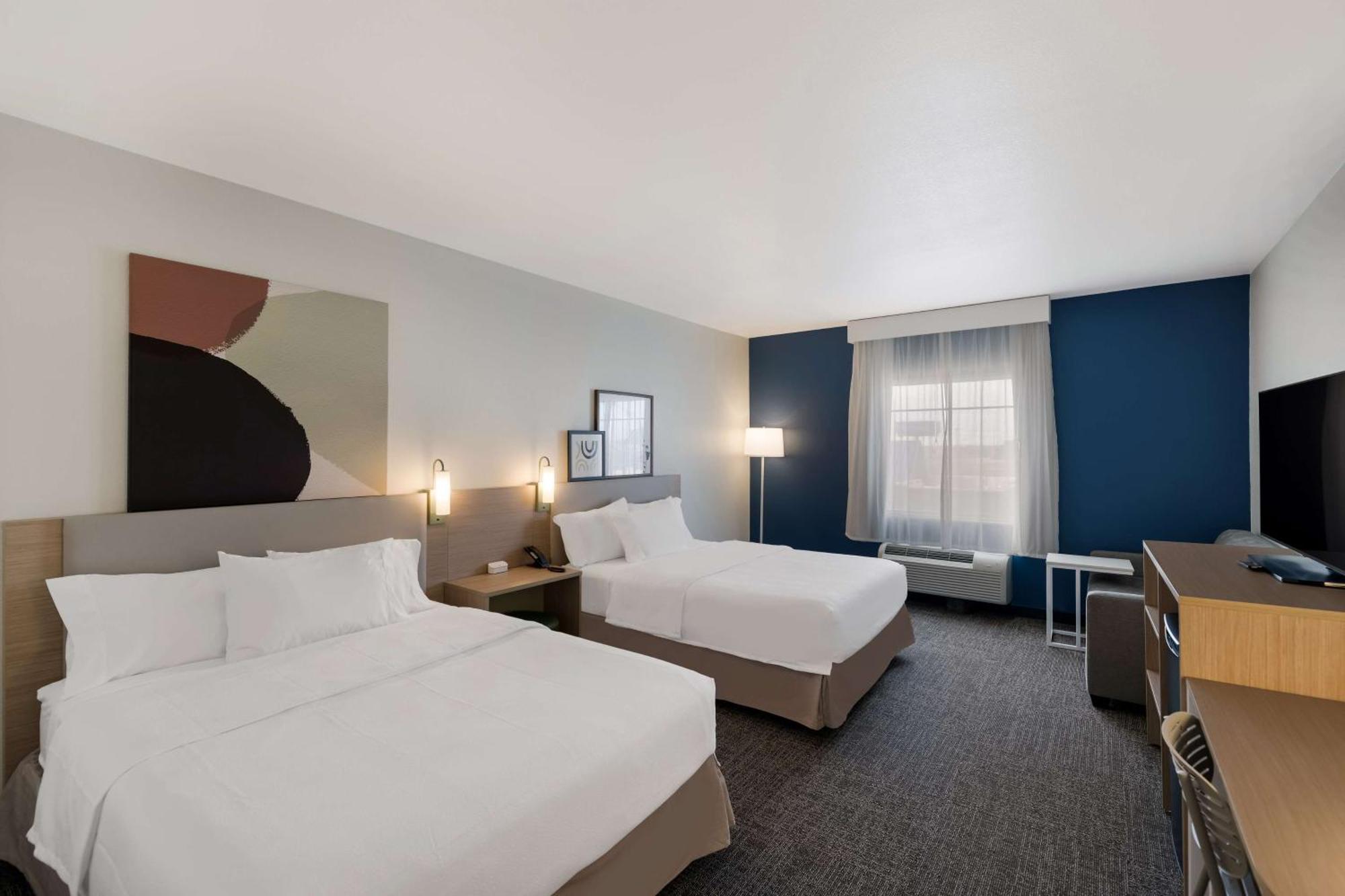Spark By Hilton Midland South Εξωτερικό φωτογραφία